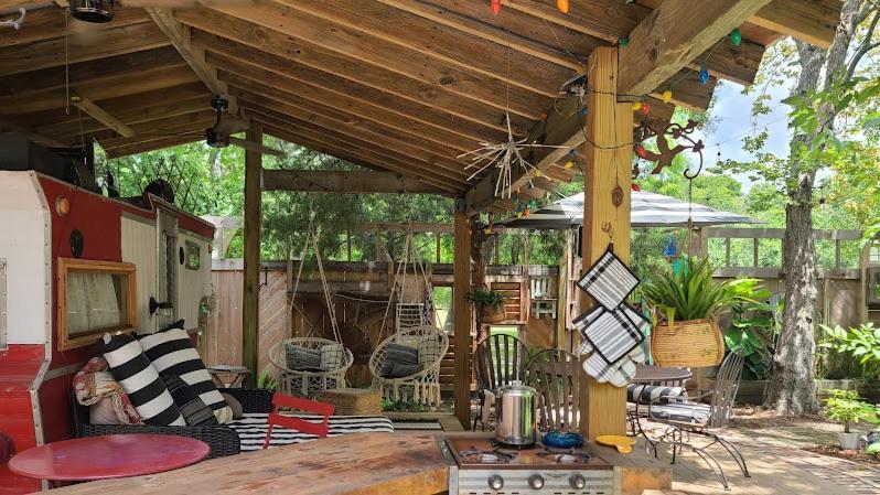 Cedar Oaks Inn Llc Дикинсън Екстериор снимка