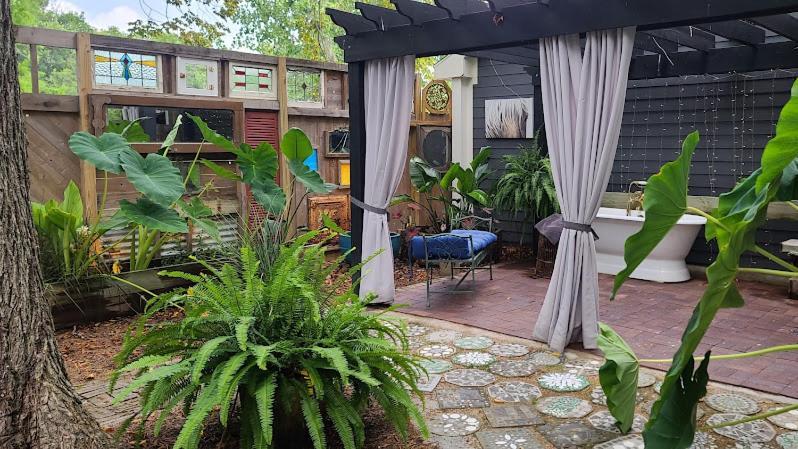 Cedar Oaks Inn Llc Дикинсън Екстериор снимка